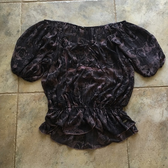 GUESS rose peasant top