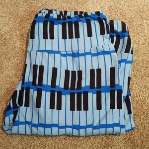 Tall & Curvy LulaRoe Leggings