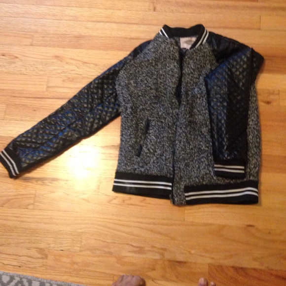 Forever 21 bomber jacket