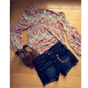 Bell sleeved boutique blouse size L