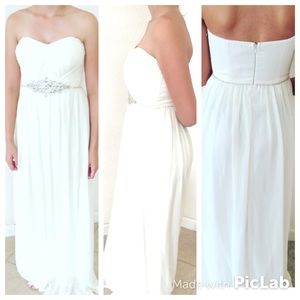 Minuet Luxe Cream strapless Rhinestone Gown Sz Sml