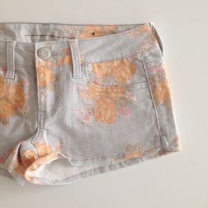 AE Floral Shortie Shorts