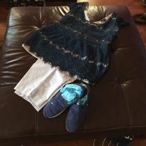 💕REDUCED💕City chic navy eyelash blouse size xl