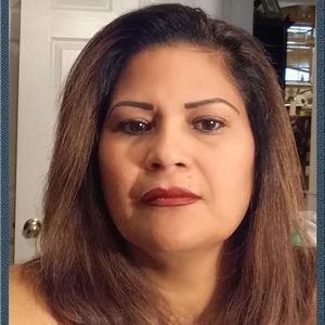 Meet your Posher, Leonor