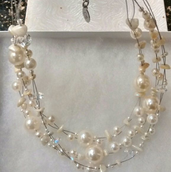 Jewelry - Picture 2 of 2