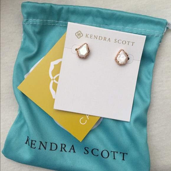 NWT Kendra Scott Earrings