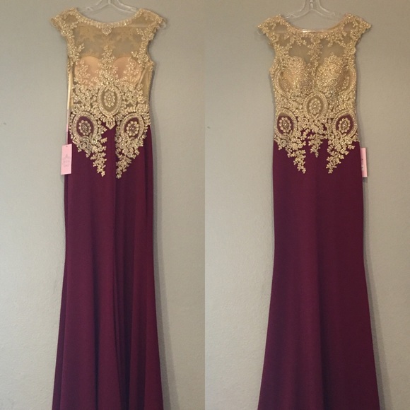 New beautiful prom dress. Pricing is negotiable! - Picture 2 of 4