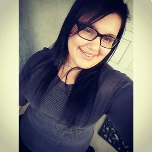 Meet your Posher, Antonette