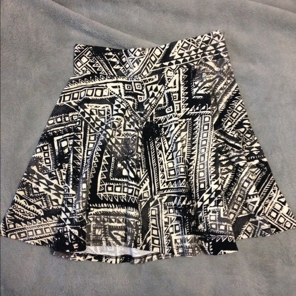 LA HEARTS tribal skater skirt