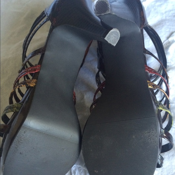 Madden Girl Gladiator patent heels - Picture 4 of 4