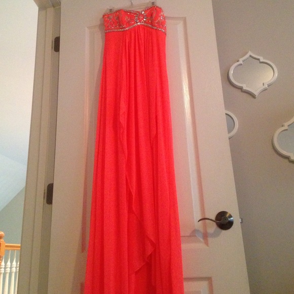 Prom dress