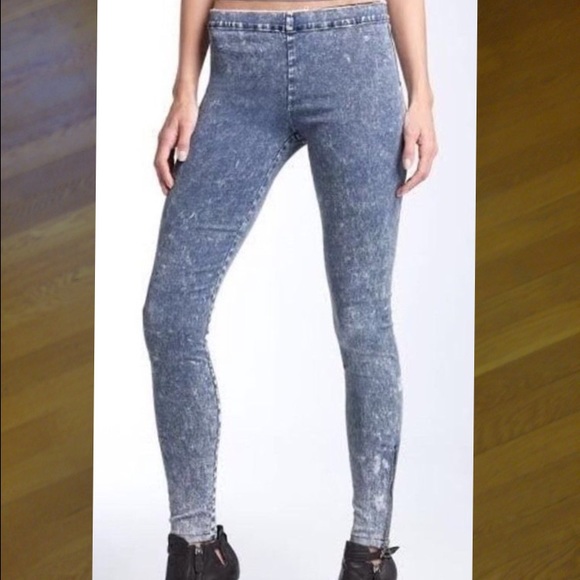 Joe's Jeans The Legging M Acid Wash Zip Ankles