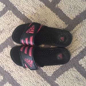 Women's Adidas sliders