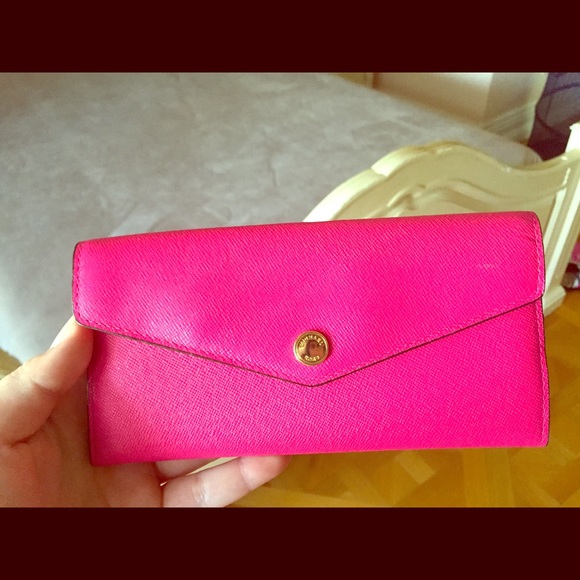 Brand new without tags MK wallet