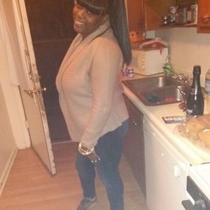 Meet your Posher, Lahtisha