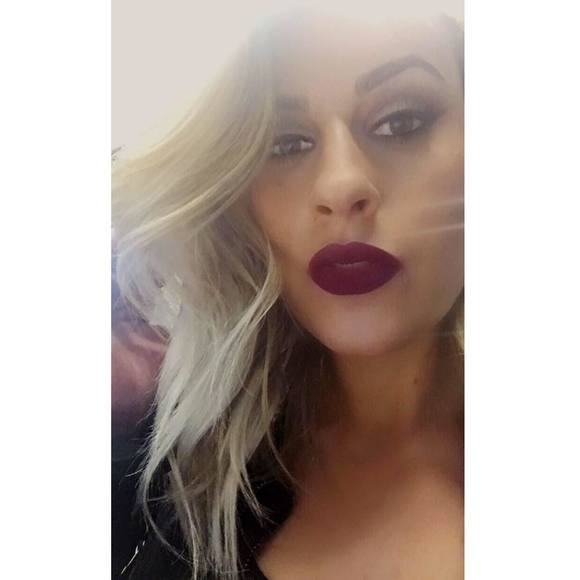 Meet your Posher, Meghan - Picture 1 of 1