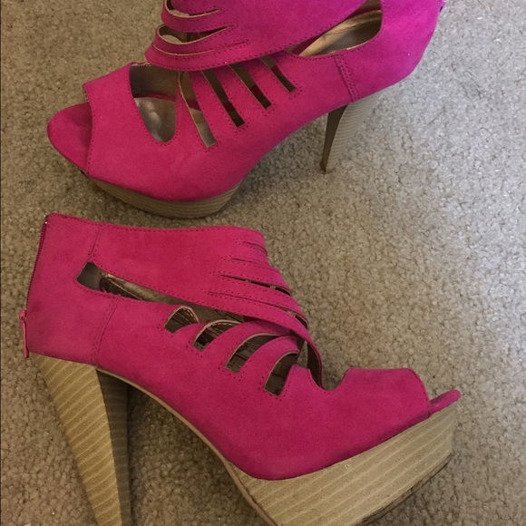 Pretty pink heels.
