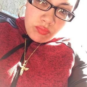 Meet your Posher, Crissy