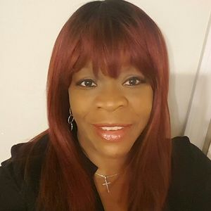 Meet your Posher, Vicky