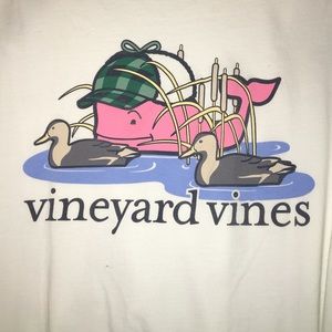 Vineyard Vine T-shirt