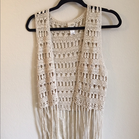 Day Trip fringe cream colored over piece