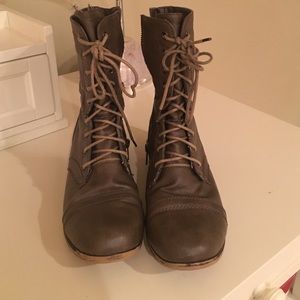 Combat Boots Combat Boots