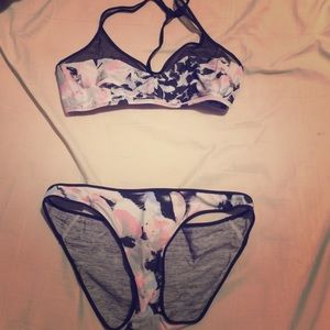 lululemon reversible bikini set