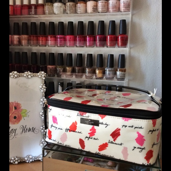 Kate spade large Heddy travel cases /cosmetic bag