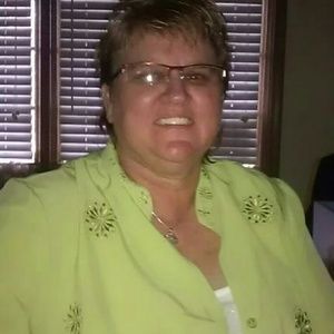 Meet your Posher, Lori