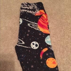 Lularoe one size black planets leggings