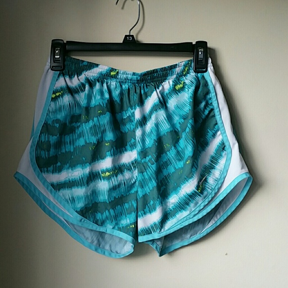 Nike Pants - Nike dri-fit shorts