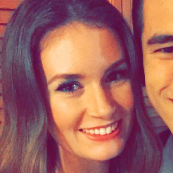 Meet your Posher, Caitlin