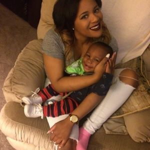 Meet your Posher, Danielle