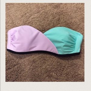 Strapless bikini top!👙💙💜