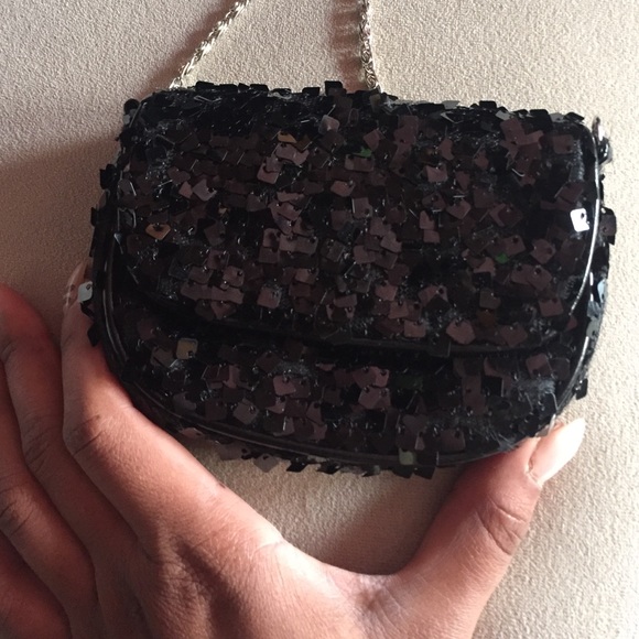 Purse - Picture 2 of 2