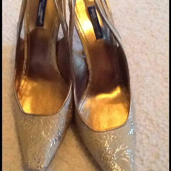 Dolce Gabbana gold mules.  Sz 7 - Picture 1 of 3