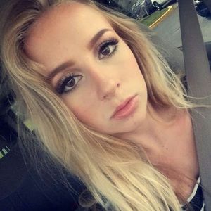 Meet your Posher, Sarah jane