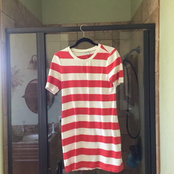 Old Navy Striped dress