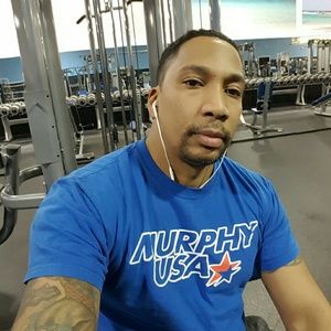 Meet your Posher, Maxmileano