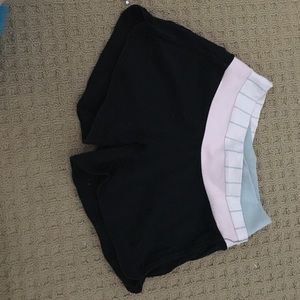 Lulu lemon Astro shorts