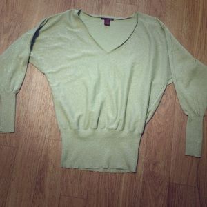 A Scarlett's sleye glittery gold v-neck top