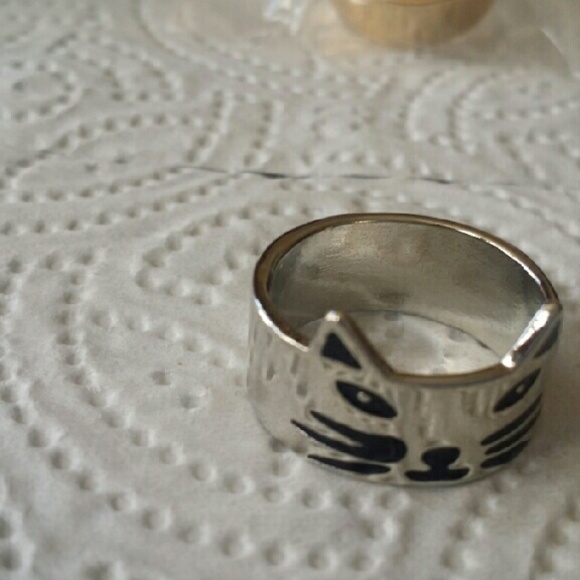 SALE!! Meooooww! Cat rings for cat lovers! - Picture 2 of 6