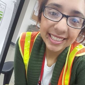 Meet your Posher, Edith