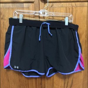 Women's Under Armour Running Shorts XL