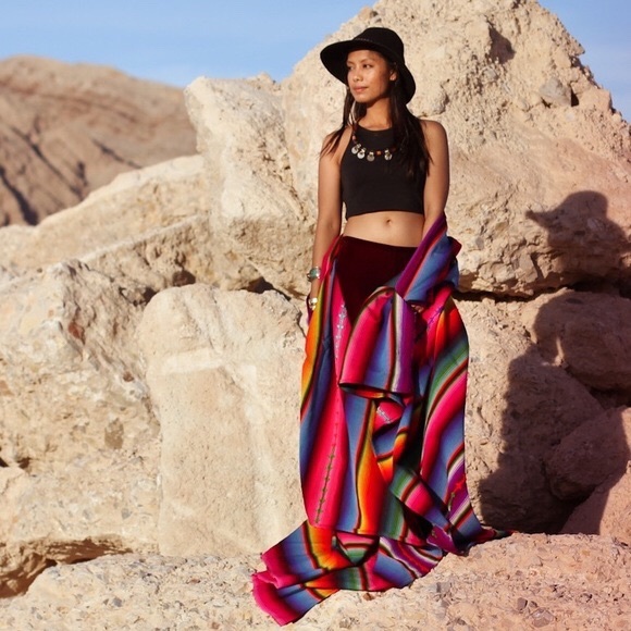 🌺 SALE! 🌺 Handmade Festival Blanket - Picture 2 of 4