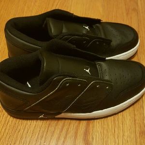 Nu' Retro Air Jordan 1s 5Y black white BNIB