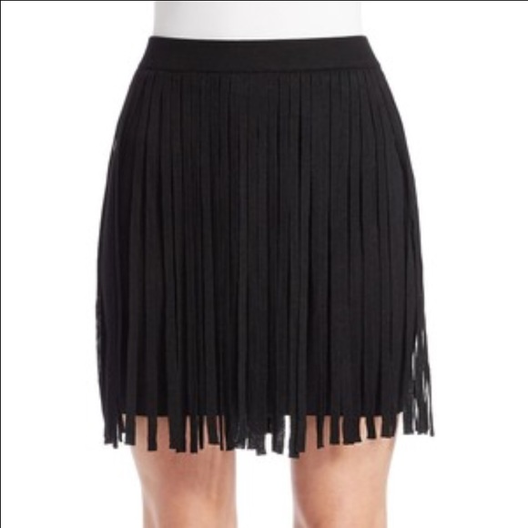 NWOTChelsea&Theo Pull-on Knit Skirt Fringe Overlay