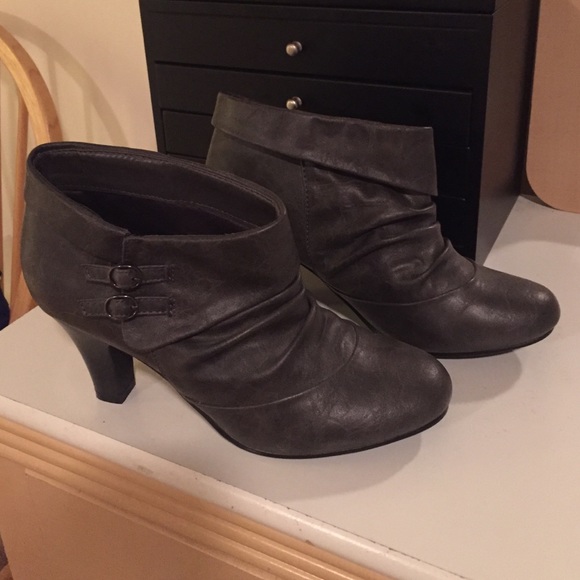 Madden Girl Sambbaa Bootie