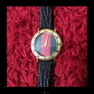 Authentic Vintage Gucci Women's watch