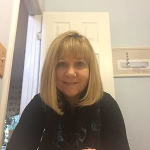 Meet your Posher, Kelli